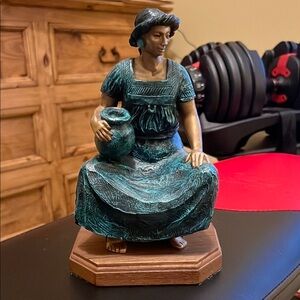 Manual Alvarado Bronze Sculpture of a Woman with Pitcher made in Mexico